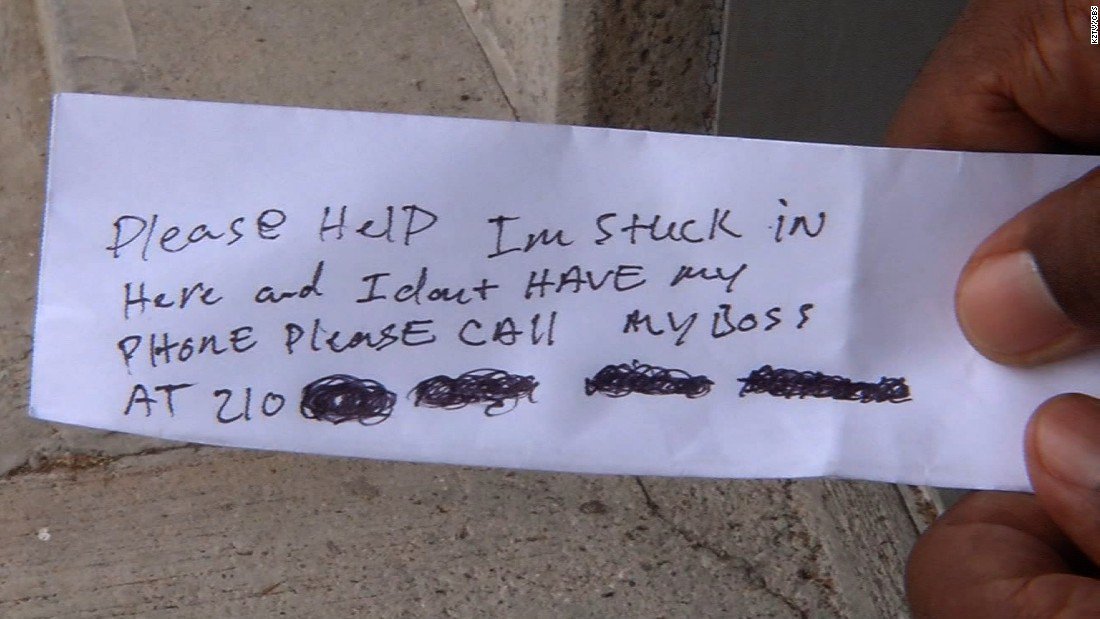 Man Gets Stuck in ATM, Writes Notes to Escape
